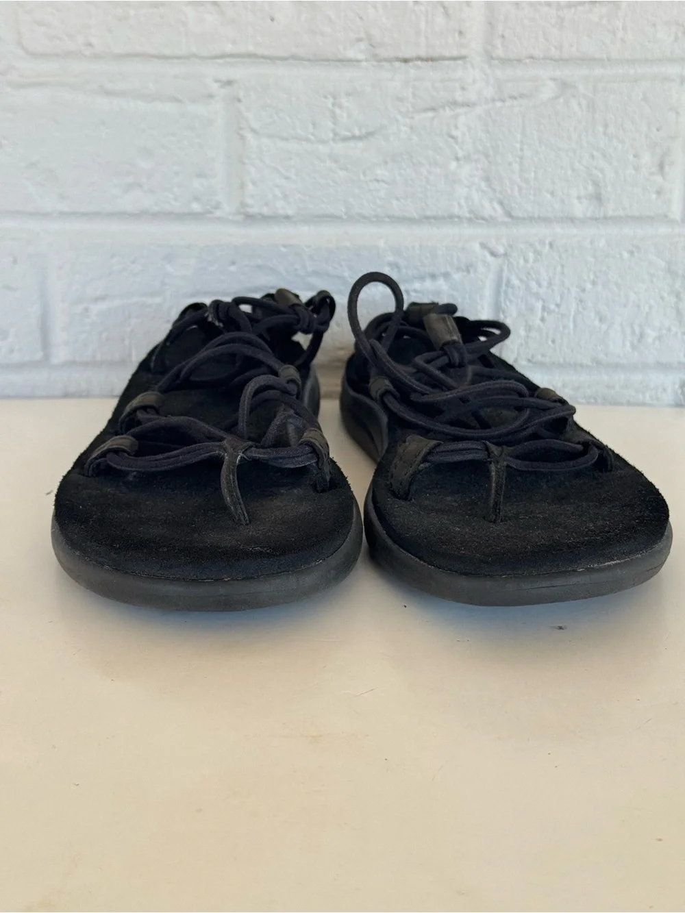 Teva ✨black voya